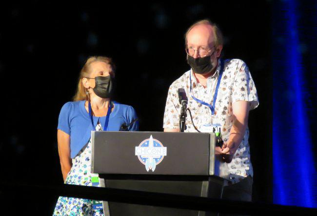Deb Fulton, Doug Ellis -e Sam Moskowitz Archive Award